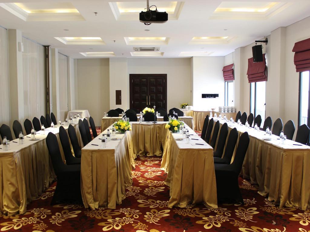 Hotel Sotis Jakarta