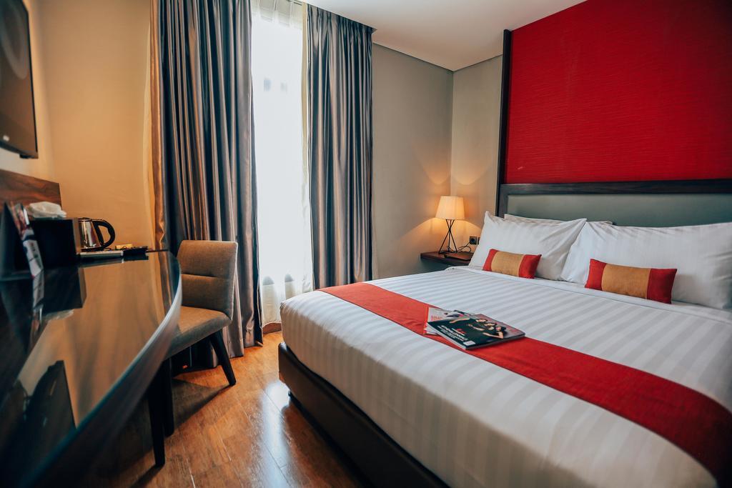 Hotel Sotis 3*